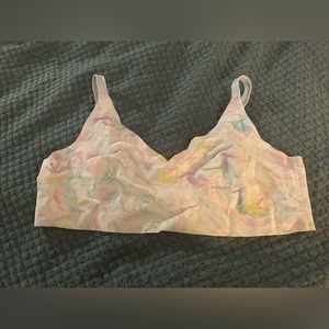 Victoria’s Secret pink bralette XL